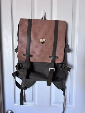 Disney trading pin Backpack.